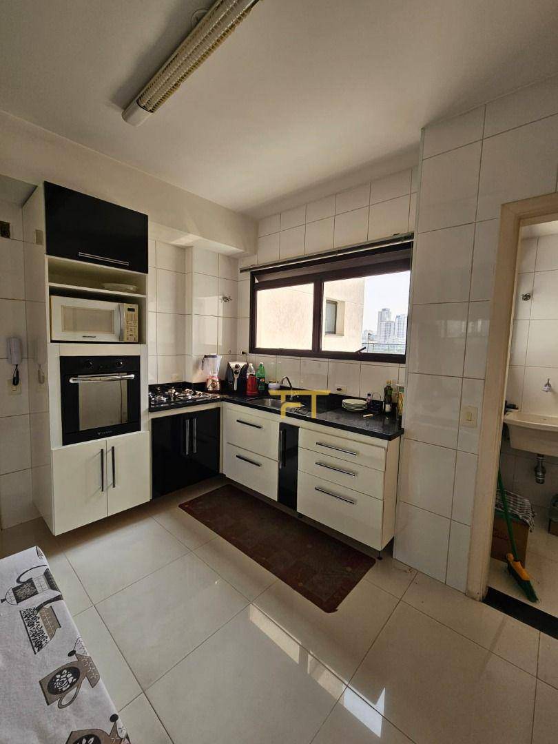 Apartamento à venda com 3 quartos, 122m² - Foto 6