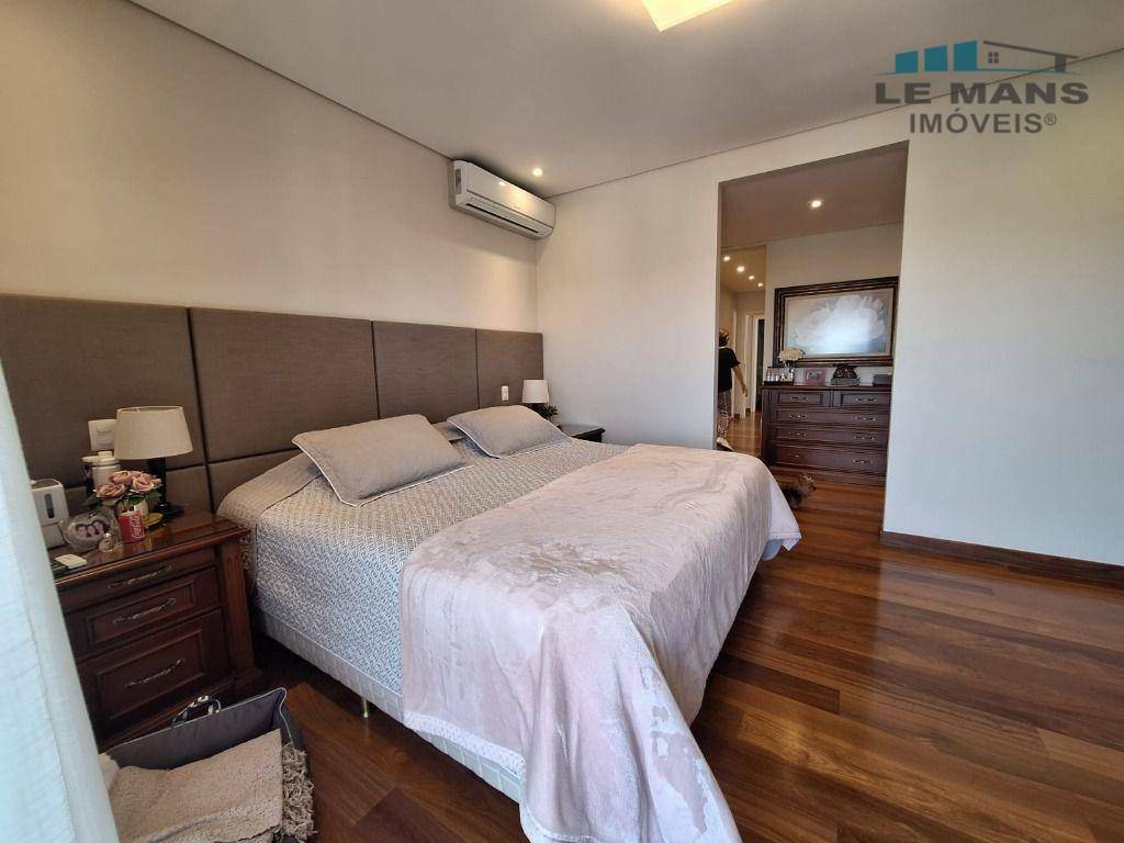 Apartamento à venda com 4 quartos, 278m² - Foto 4