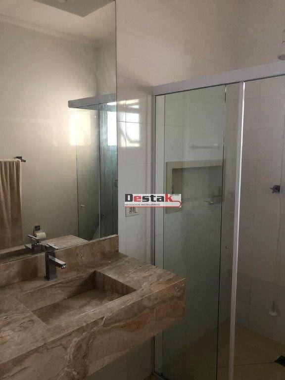 Sobrado à venda com 3 quartos, 345m² - Foto 14