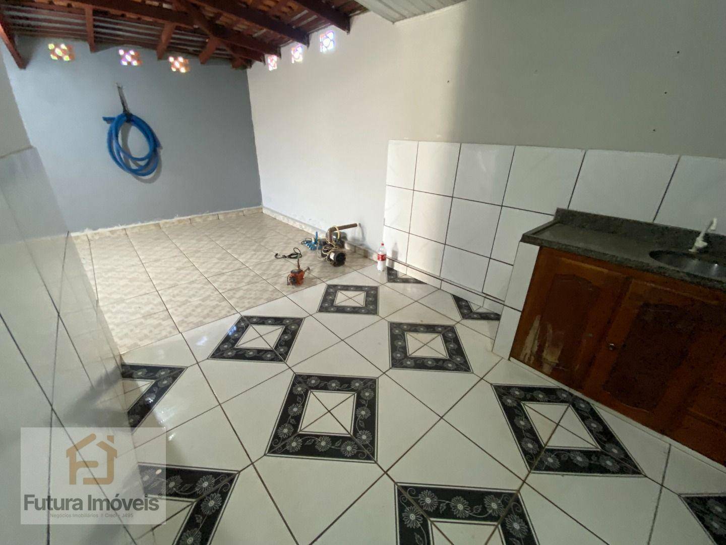 Casa à venda com 3 quartos, 75m² - Foto 16