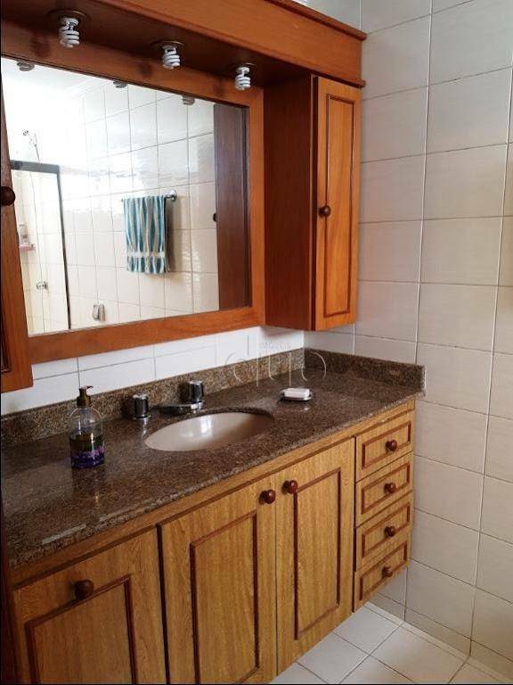 Apartamento à venda com 4 quartos, 175m² - Foto 27