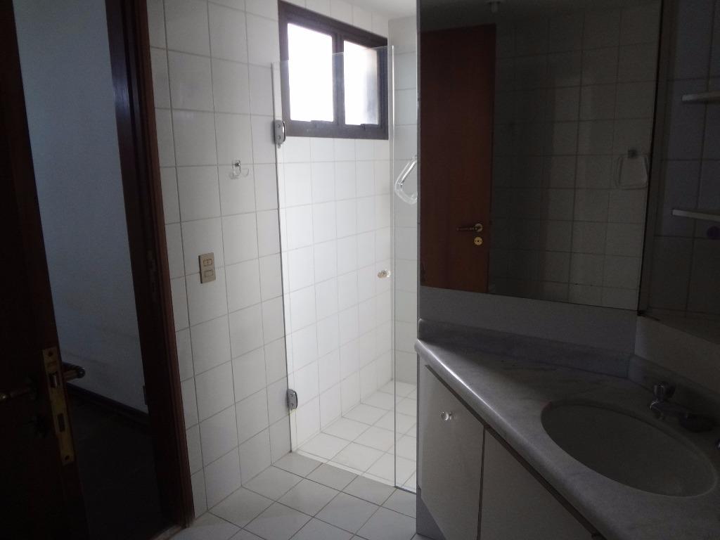 Apartamento à venda e aluguel com 4 quartos, 297m² - Foto 19