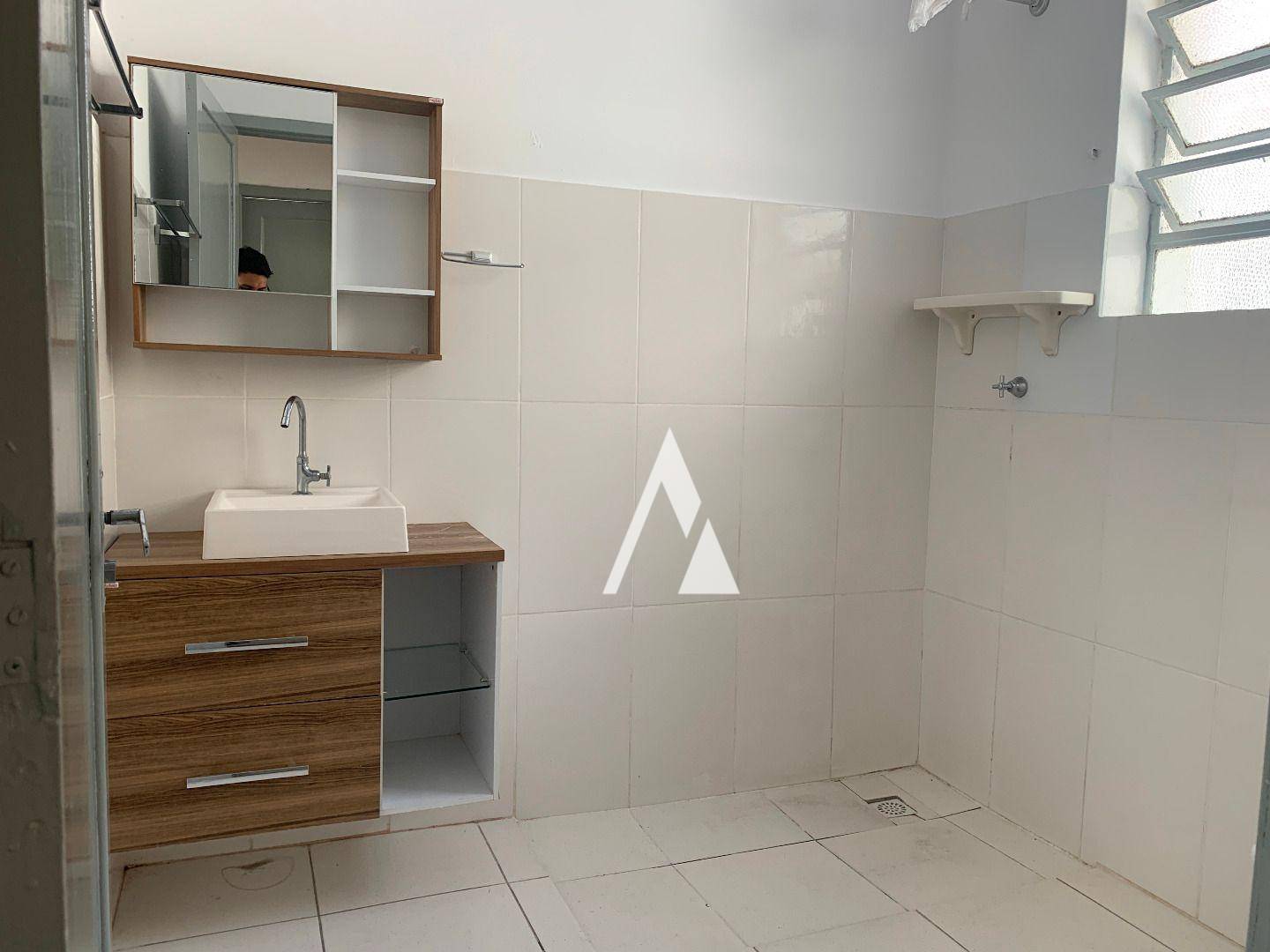 Apartamento à venda com 2 quartos, 75m² - Foto 12