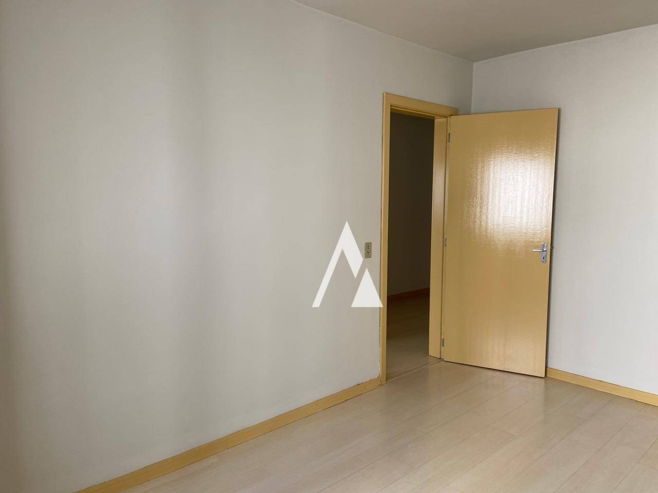 Apartamento à venda com 2 quartos, 55m² - Foto 28