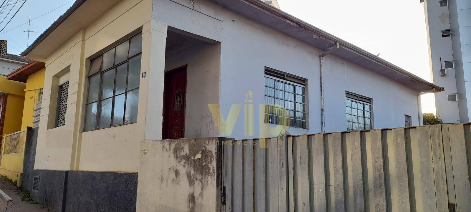 Casa à venda com 2 quartos, 218M2 - Foto 1