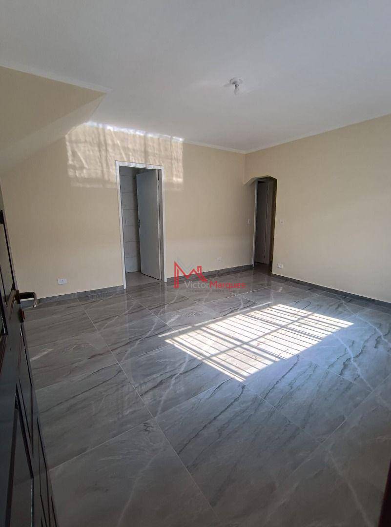 Casa para alugar com 2 quartos, 68m² - Foto 3