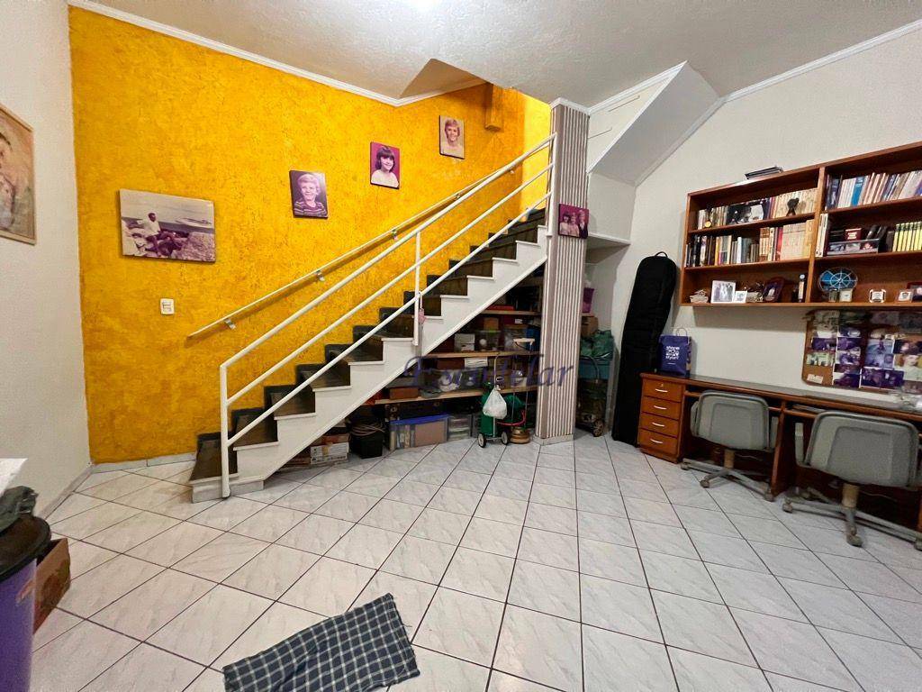 Casa de Condomínio à venda com 3 quartos, 240m² - Foto 13