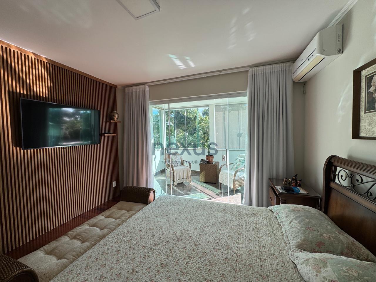 Casa à venda com 3 quartos, 400m² - Foto 16