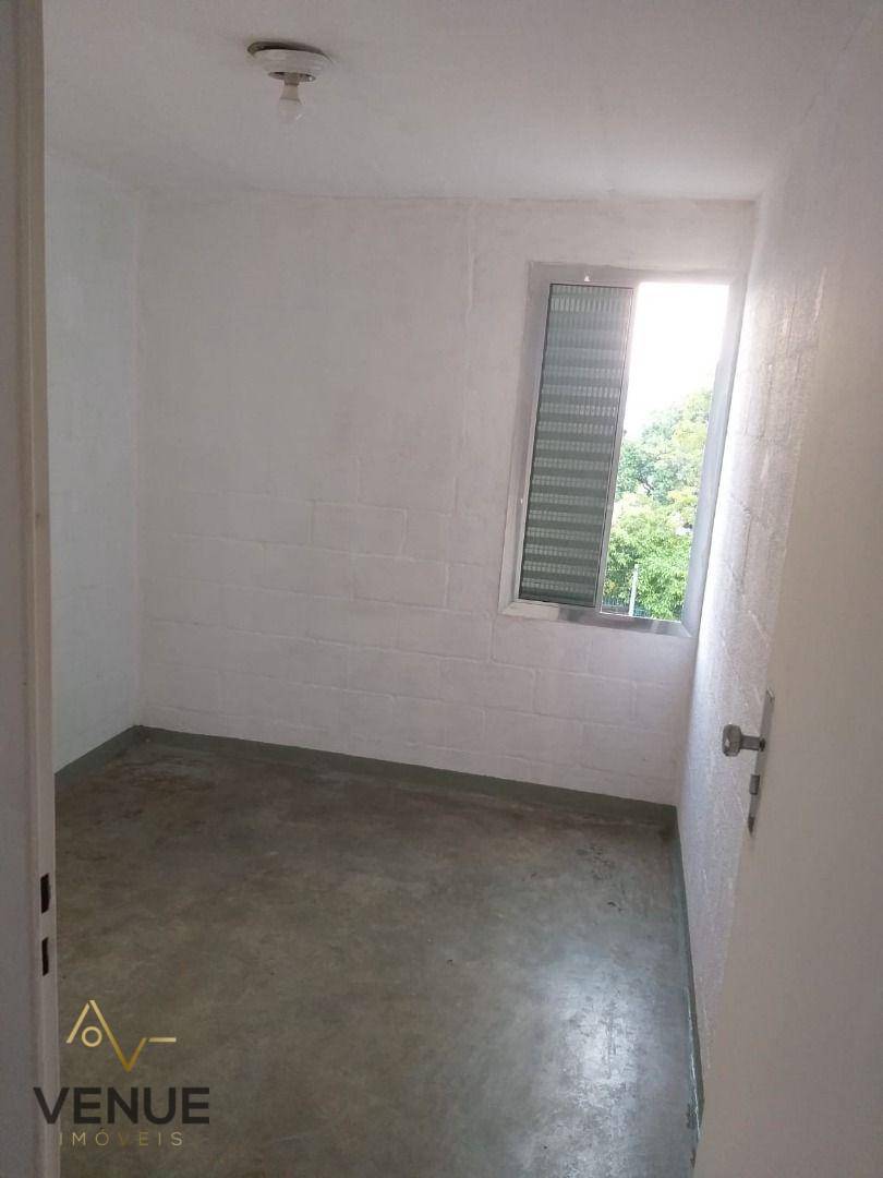 Apartamento à venda com 2 quartos, 56m² - Foto 13