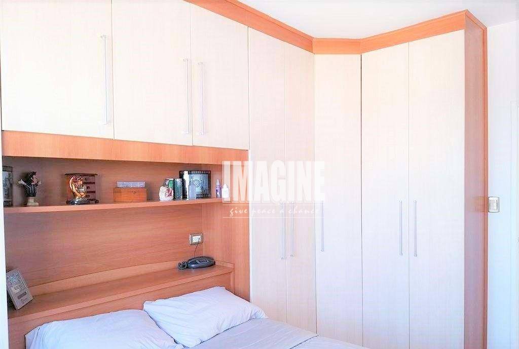 Apartamento à venda com 2 quartos, 74m² - Foto 5