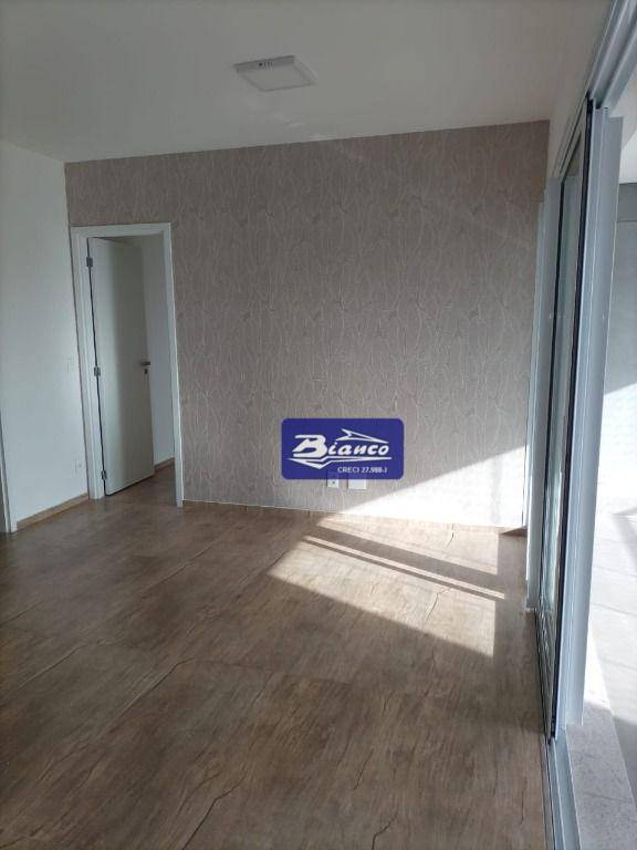 Apartamento para alugar com 3 quartos, 93m² - Foto 14