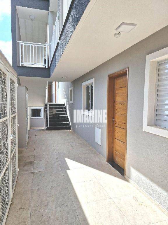 Apartamento à venda com 2 quartos, 35m² - Foto 14