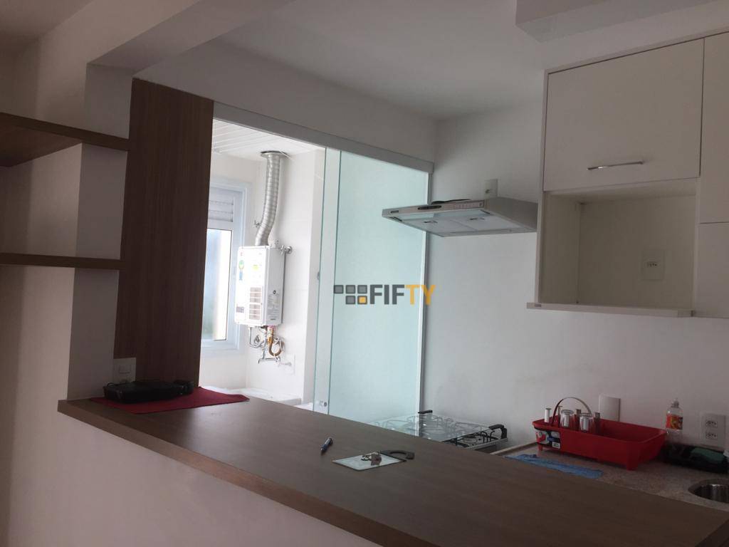 Apartamento para alugar com 2 quartos, 64m² - Foto 8