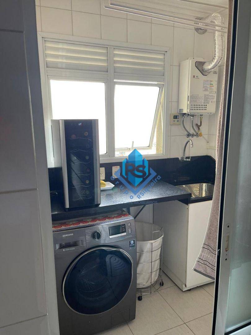 Apartamento à venda com 3 quartos, 98m² - Foto 17