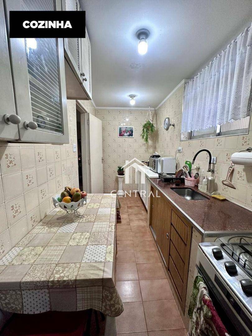 Apartamento à venda com 3 quartos, 83m² - Foto 4