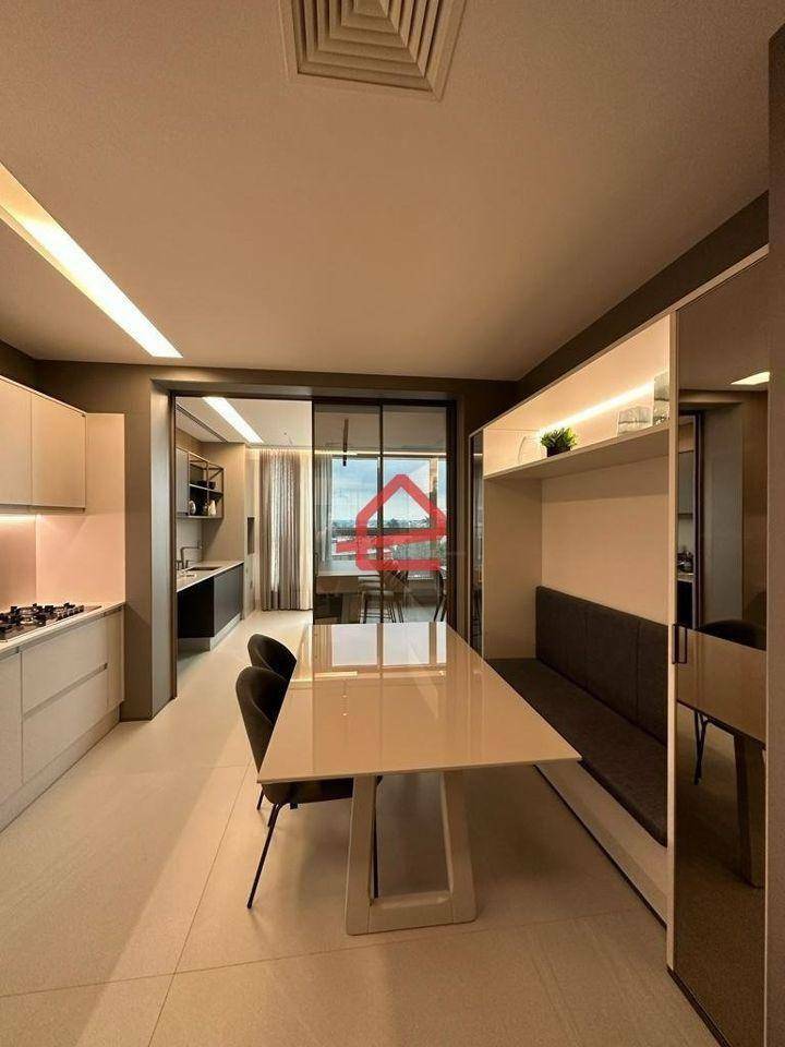 Apartamento à venda com 3 quartos, 370m² - Foto 8