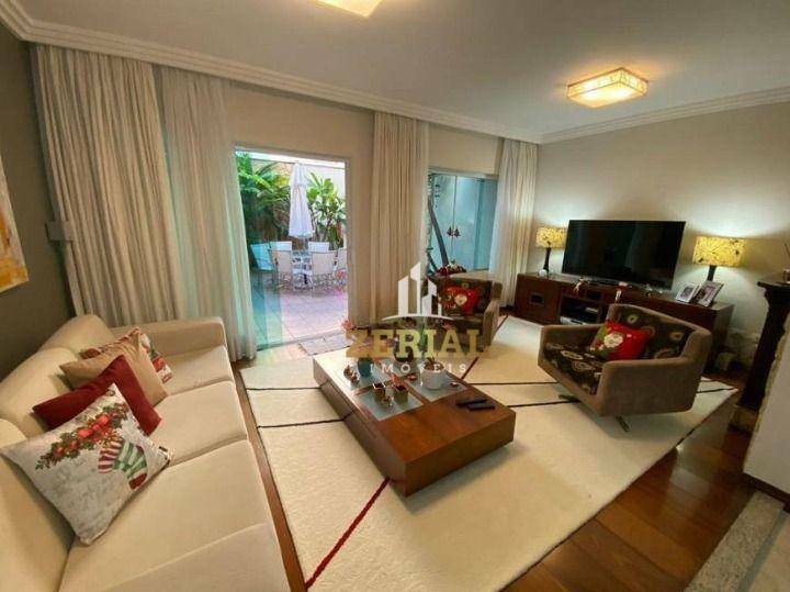 Sobrado à venda com 3 quartos, 181m² - Foto 1