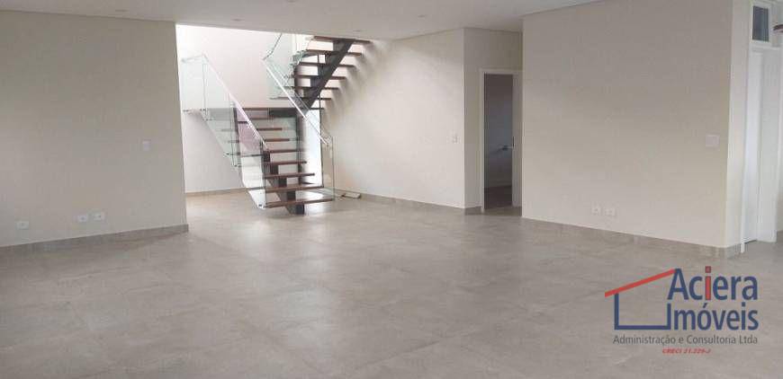Casa para alugar com 4 quartos, 350m² - Foto 5