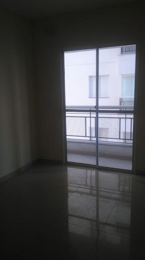 Apartamento à venda com 1 quarto, 34m² - Foto 3