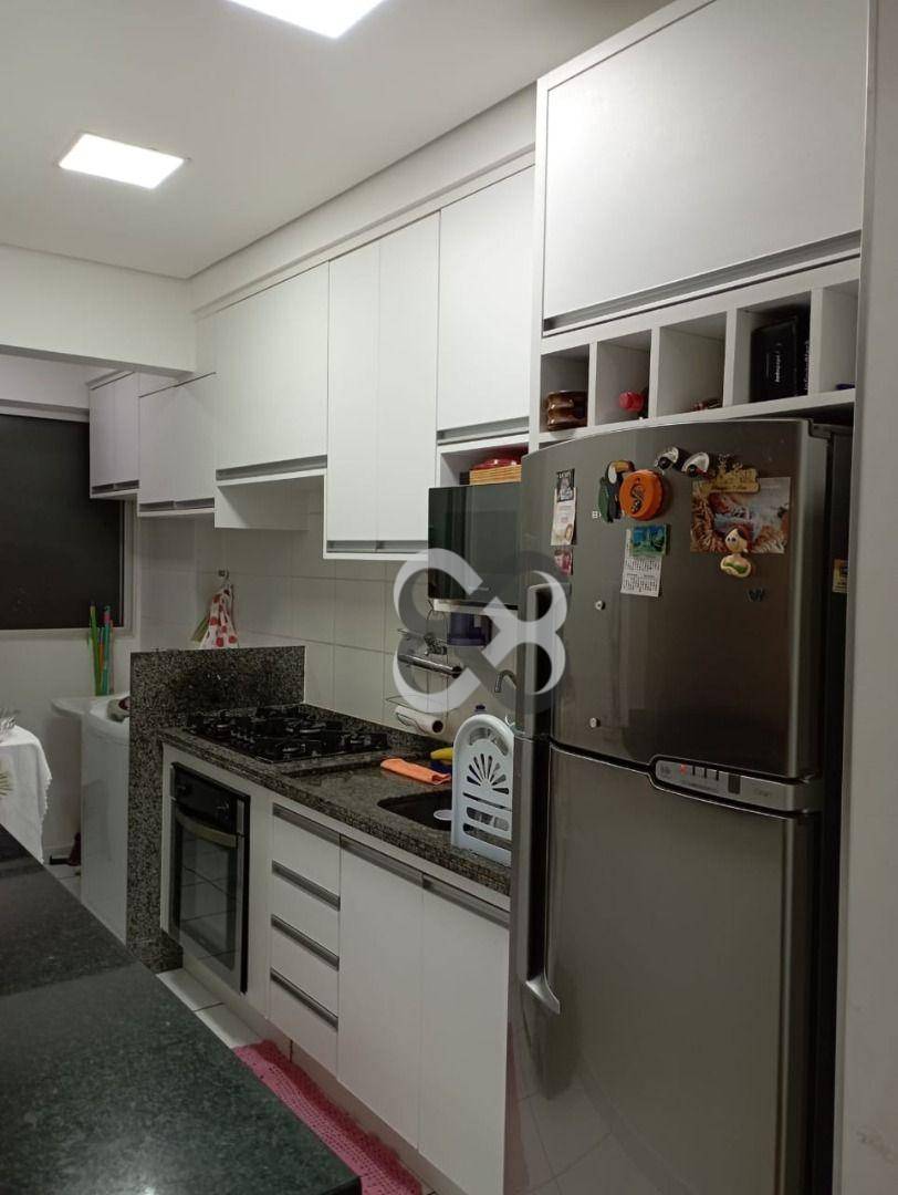 Apartamento à venda com 3 quartos, 69m² - Foto 3