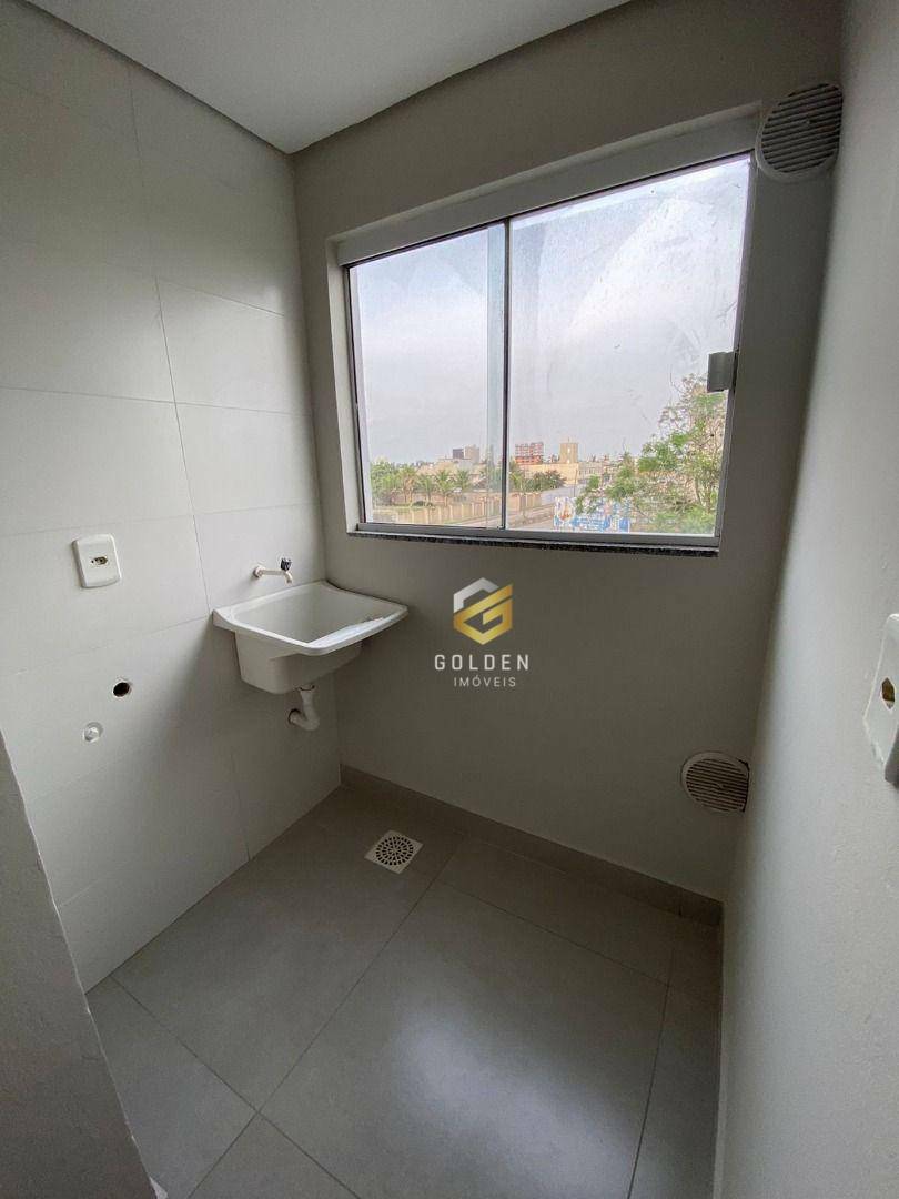 Apartamento para alugar com 2 quartos, 55m² - Foto 5