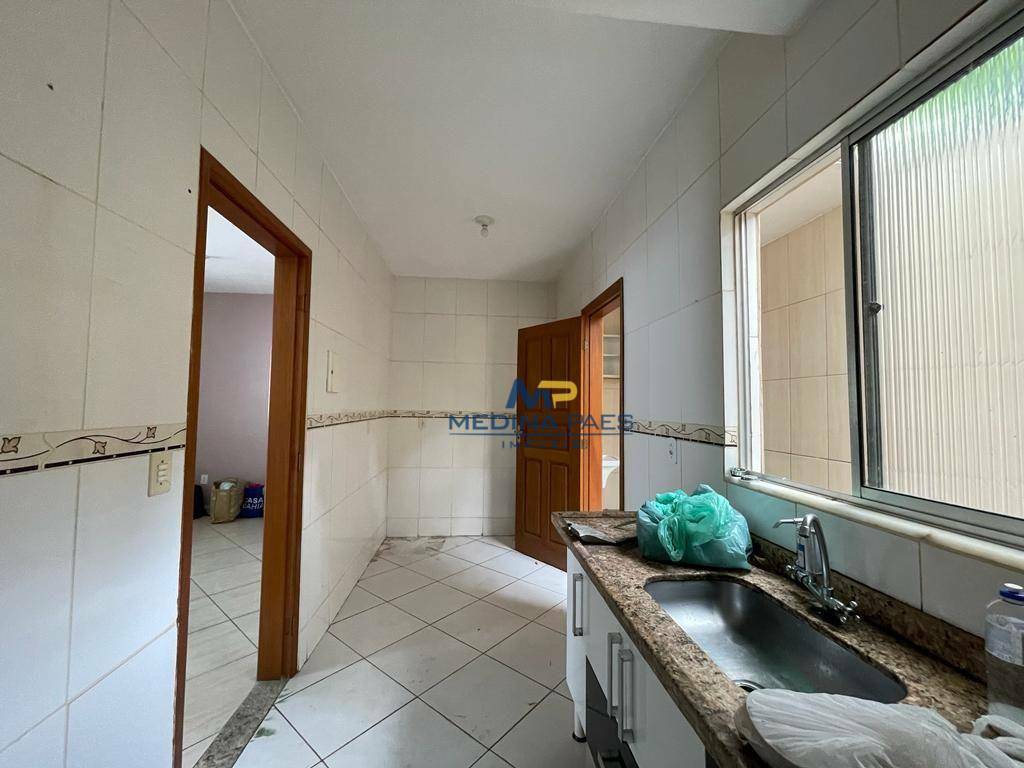 Casa à venda com 2 quartos, 70M2 - Foto 6