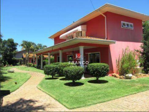 Casa de Condomínio à venda com 3 quartos, 1200m² - Foto 1