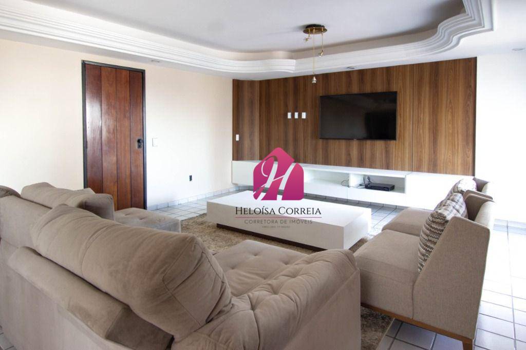 Apartamento à venda com 3 quartos, 176m² - Foto 1