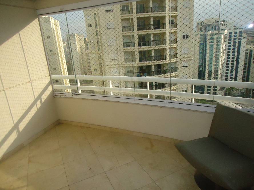 Apartamento para alugar com 2 quartos, 120m² - Foto 4