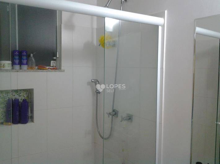 Casa à venda com 5 quartos, 120m² - Foto 18