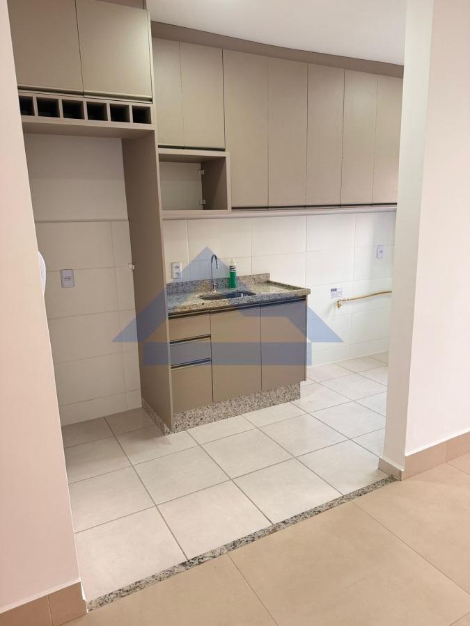 Apartamento para alugar com 2 quartos, 51m² - Foto 13