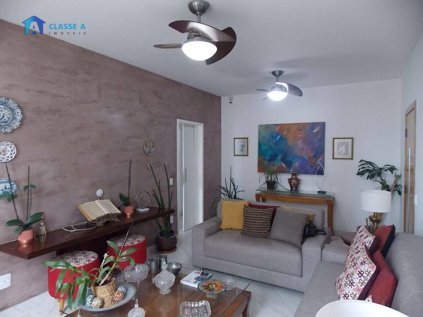 Apartamento à venda com 4 quartos, 159m² - Foto 2