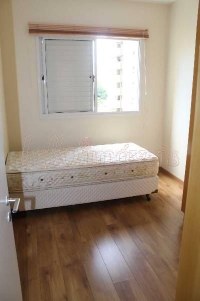 Apartamento para alugar com 3 quartos, 83m² - Foto 10