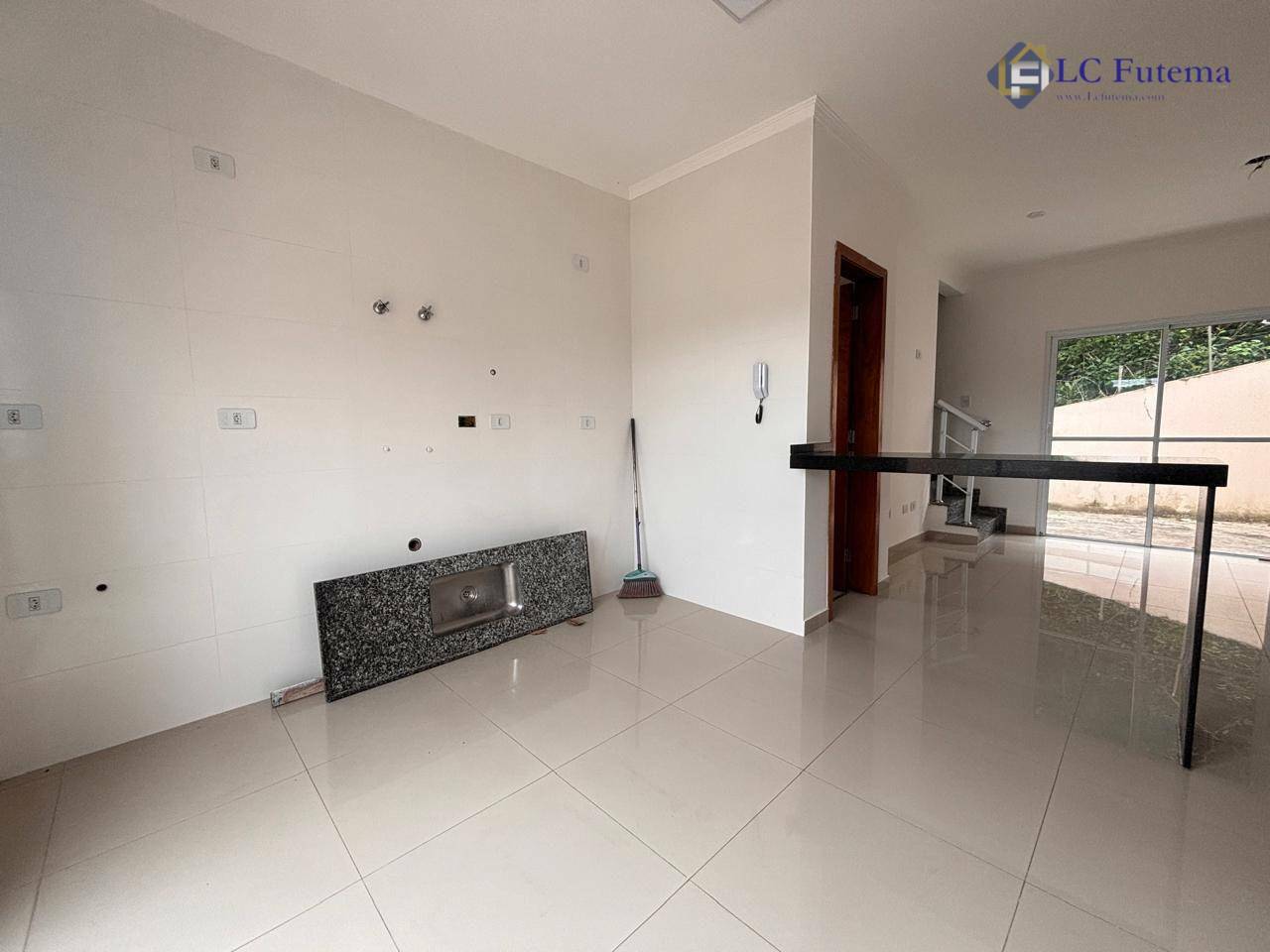 Casa de Condomínio à venda com 2 quartos, 70m² - Foto 5