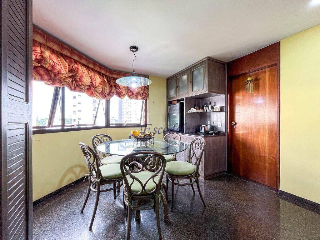 Apartamento à venda com 3 quartos, 245m² - Foto 17