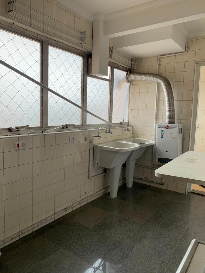 Apartamento para alugar com 3 quartos, 145m² - Foto 29