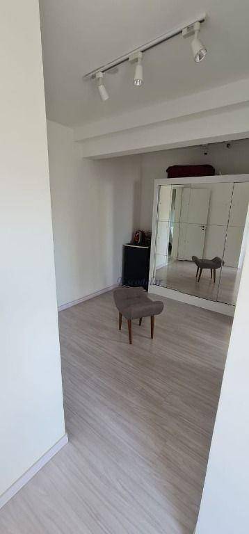 Apartamento à venda com 3 quartos, 128m² - Foto 20