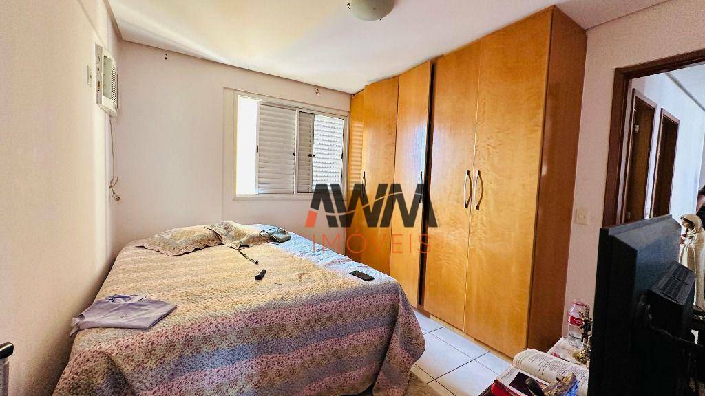 Apartamento à venda com 3 quartos, 76m² - Foto 4