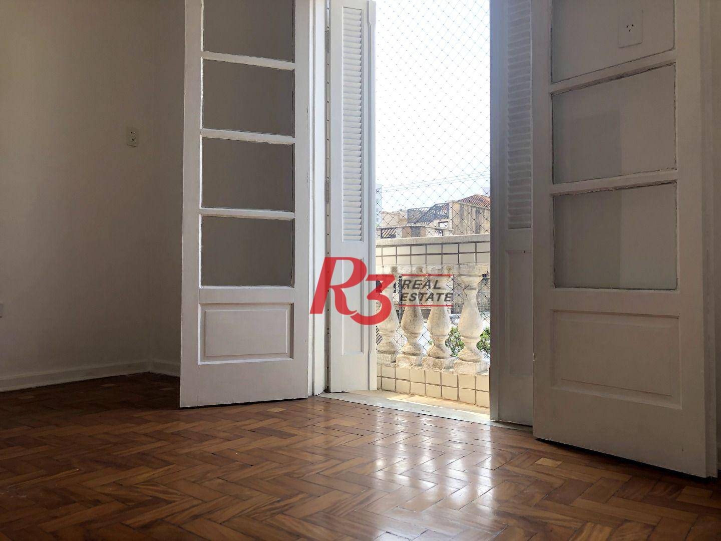 Apartamento para alugar com 3 quartos, 131m² - Foto 10