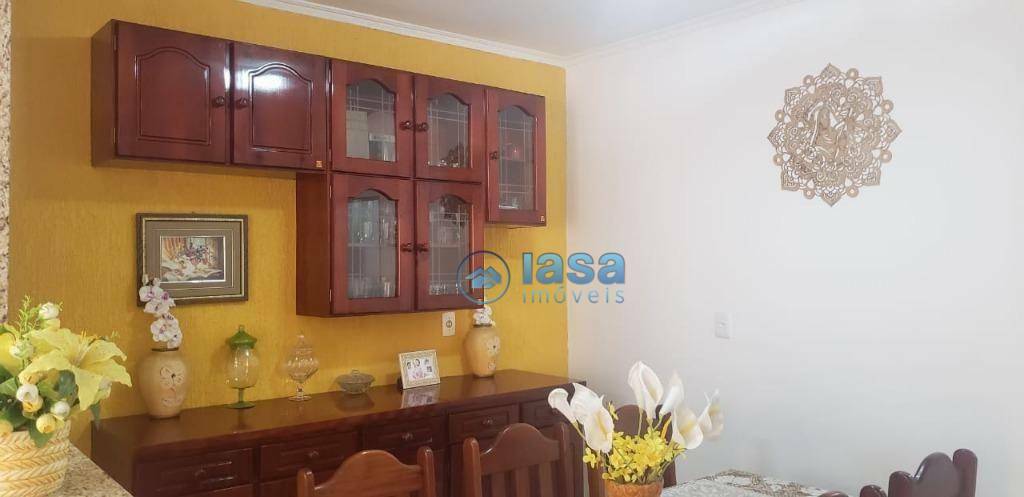 Sobrado à venda com 3 quartos, 218m² - Foto 16