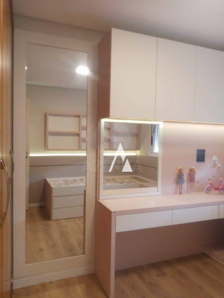 Apartamento à venda com 3 quartos, 90m² - Foto 2