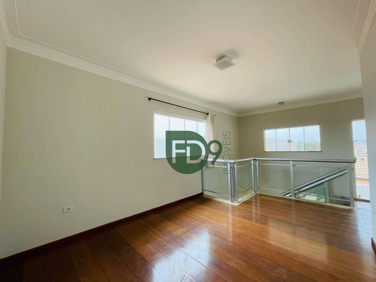 Casa à venda com 3 quartos, 257m² - Foto 13