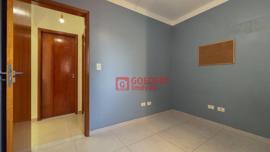 Apartamento para alugar com 2 quartos, 50m² - Foto 18