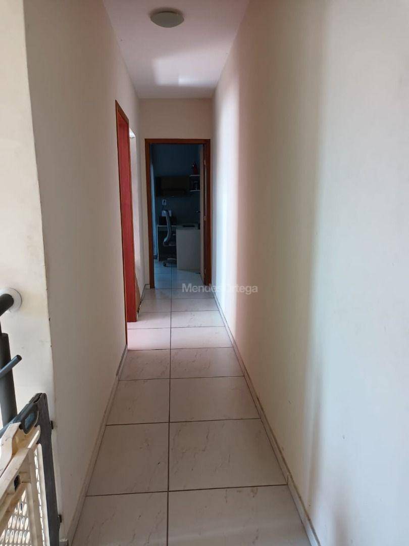 Casa à venda com 3 quartos, 185m² - Foto 6