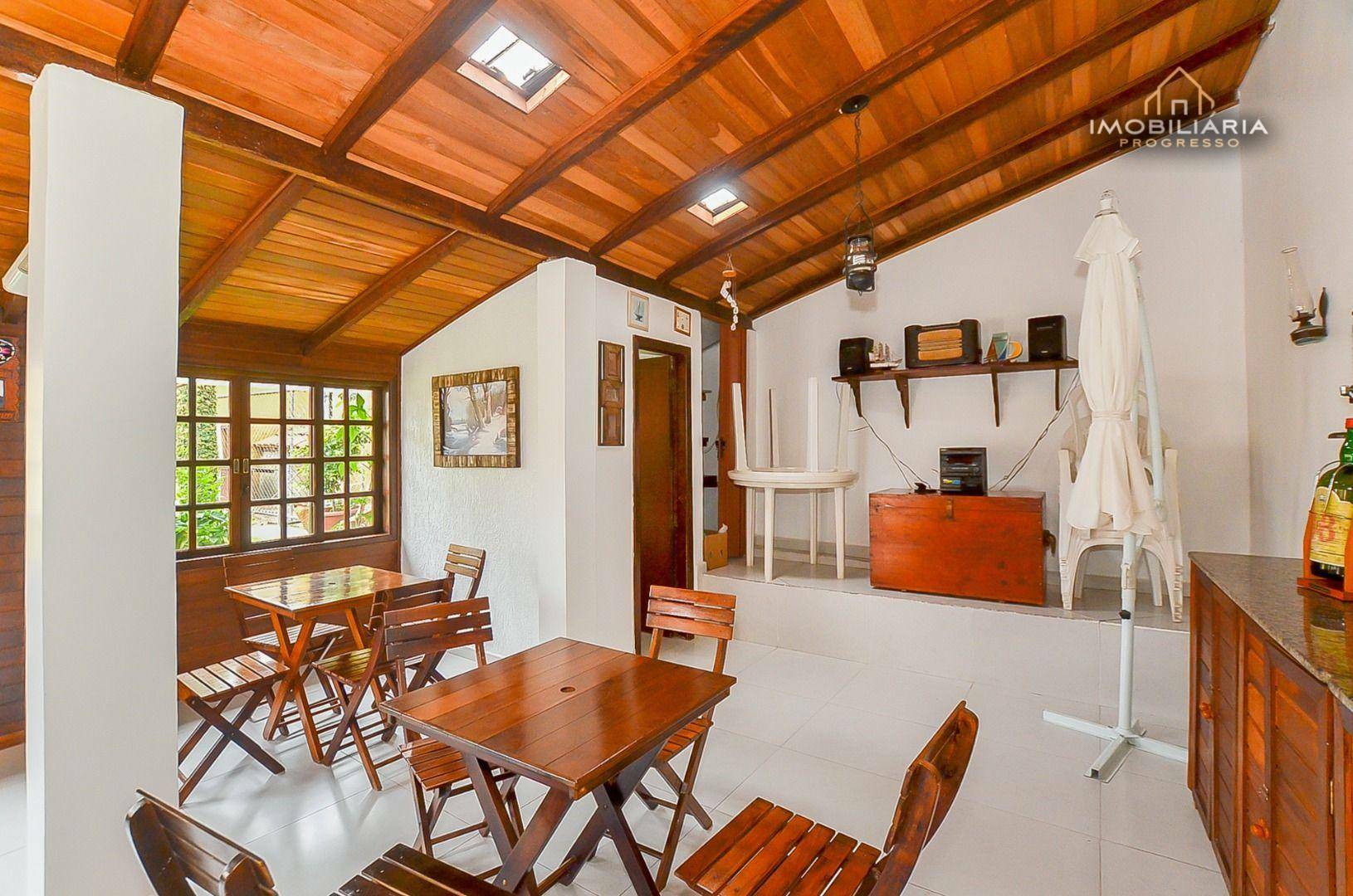 Casa para alugar com 3 quartos, 371m² - Foto 43