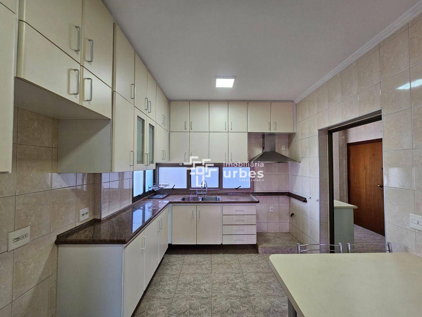 Apartamento à venda com 4 quartos, 157m² - Foto 27