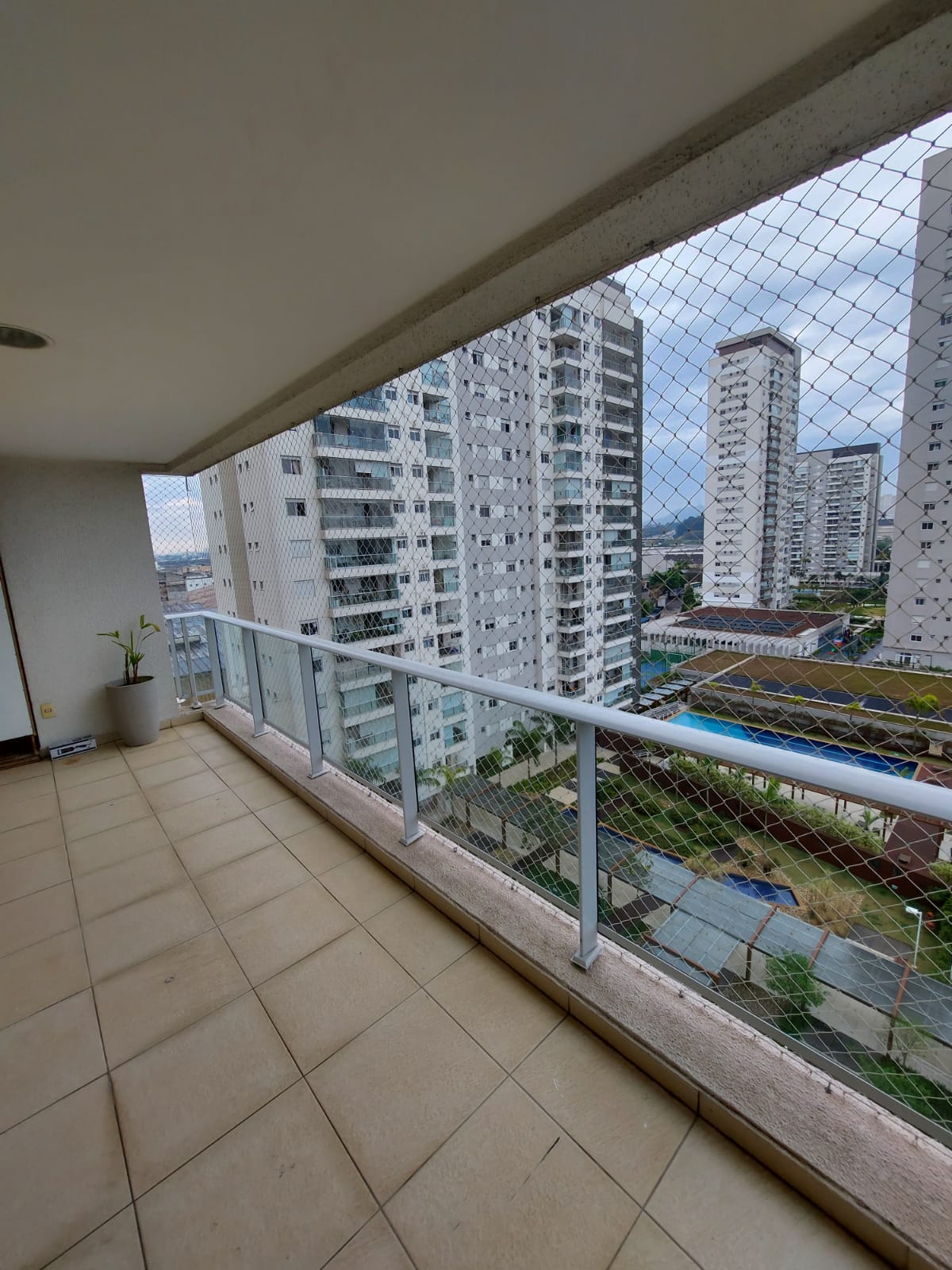 Apartamento à venda com 3 quartos, 87m² - Foto 19