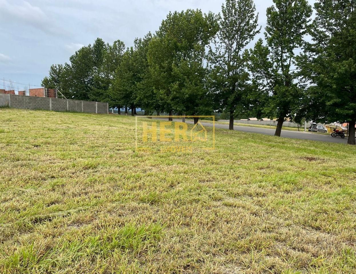 Terreno à venda, 1144m² - Foto 1