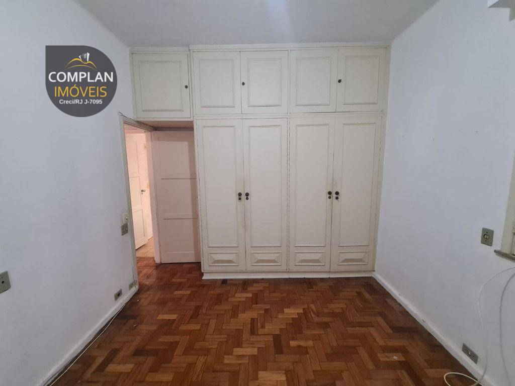 Apartamento à venda com 3 quartos, 120m² - Foto 16