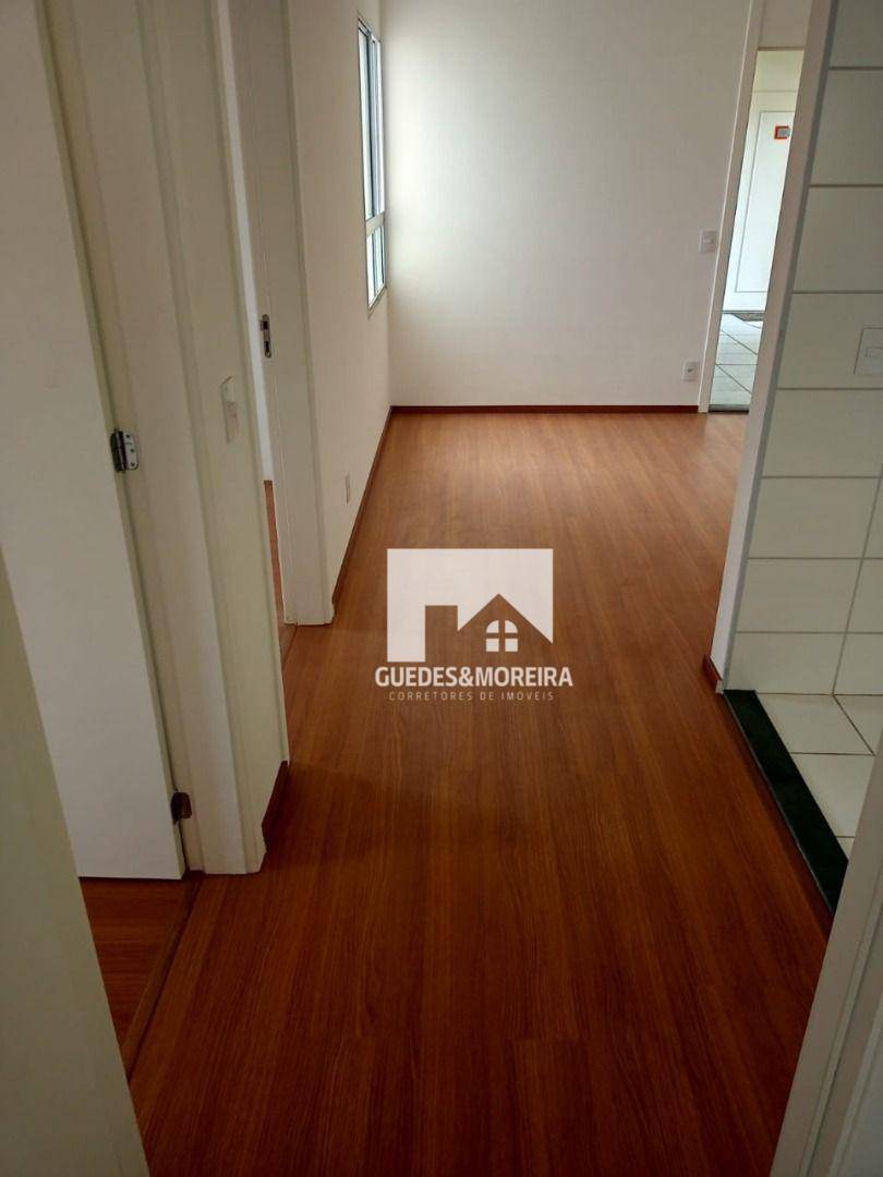 Apartamento à venda com 2 quartos, 44m² - Foto 8